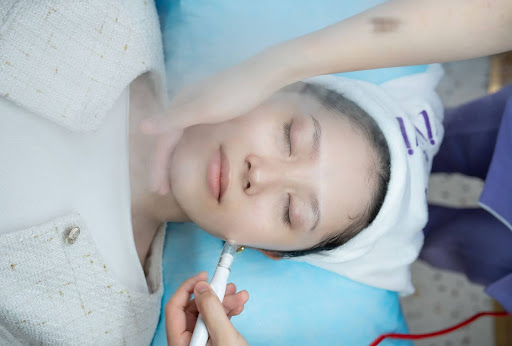 Lấy mụn chuyên sâu